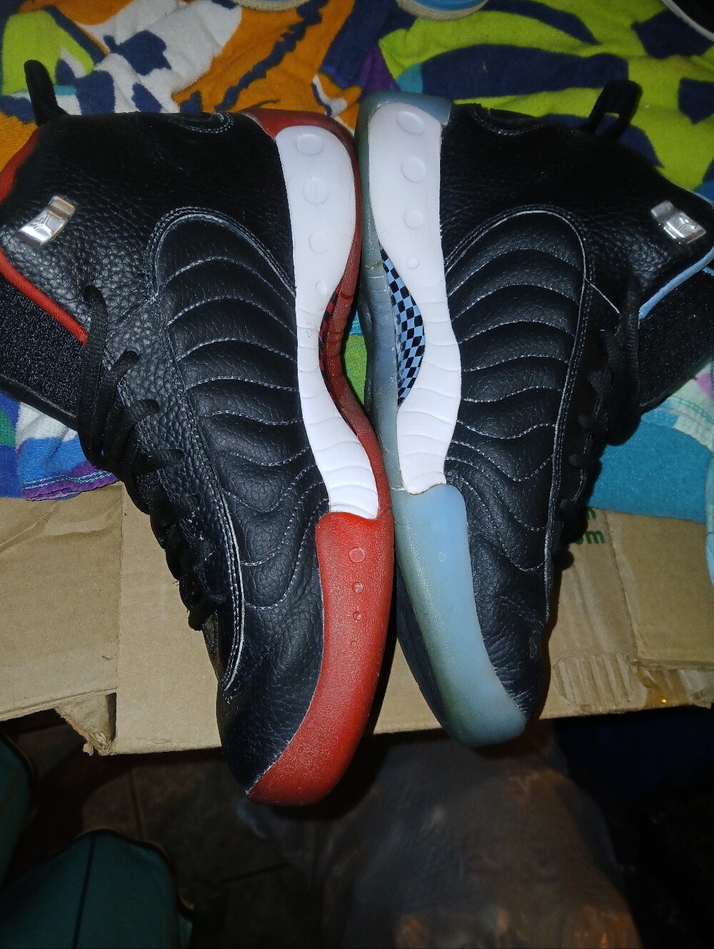 Jordan Jumpman Mens Basketball Sneakers - Black with Red & Light Blue Accents - Picture 2 of 7